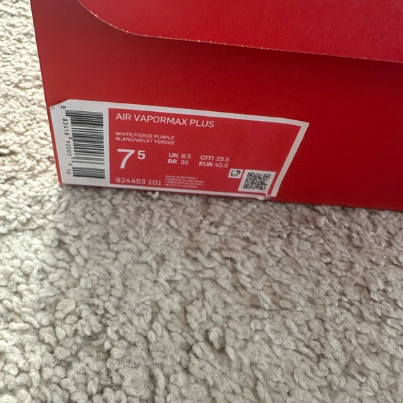 Nike Vapormax (Brand new) - Picture 4 of 6
